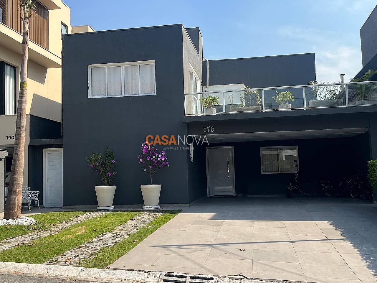 Casa de condom�nio&nbsp;Santana de Parna�ba &nbsp;Alphaville &nbsp;Alphaville Residencial 03